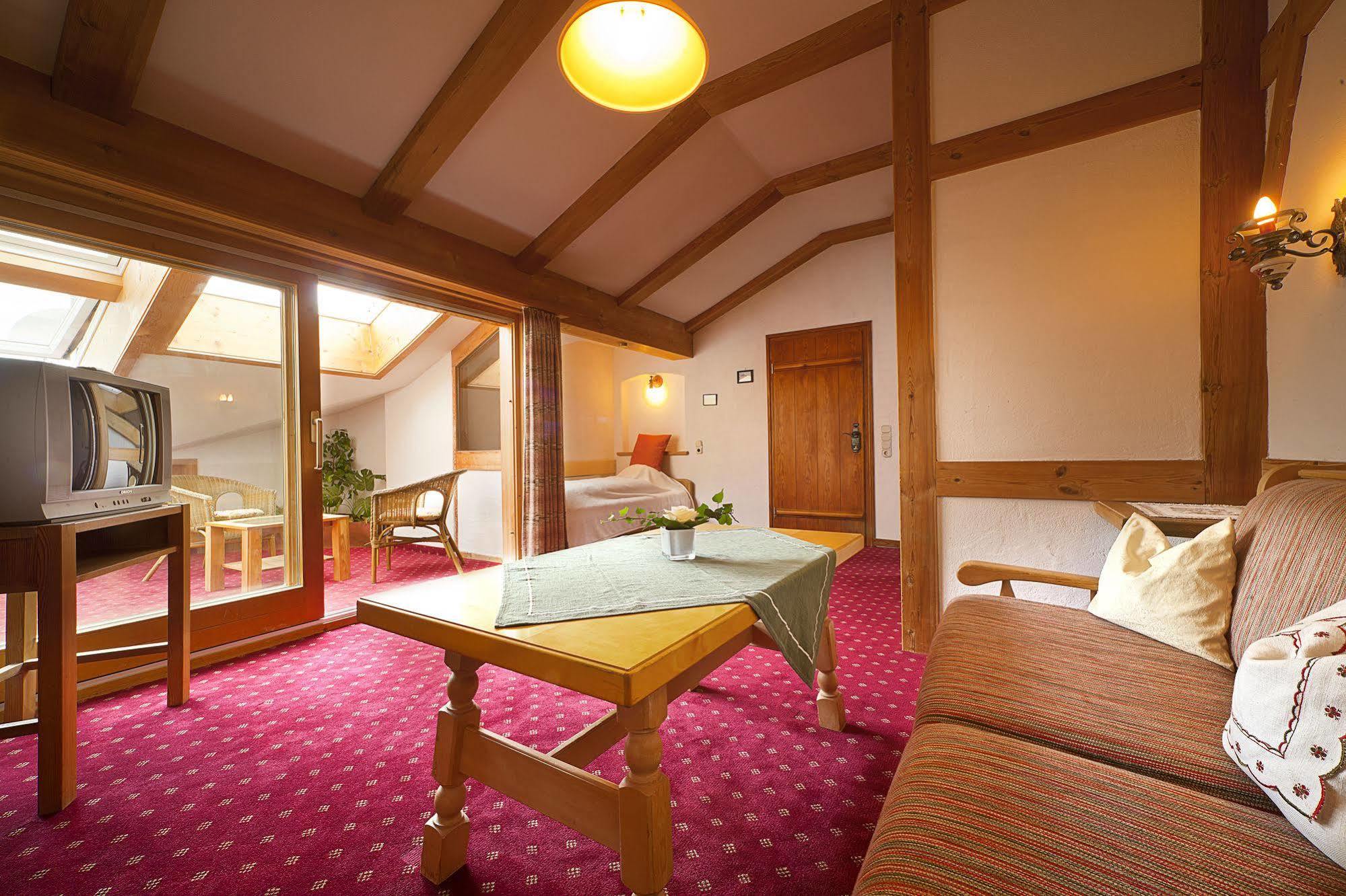 Landhotel Huberhof Schwangau Exteriör bild